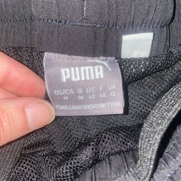 Women’s Puma Athletic shorts - Picture 2 of 3